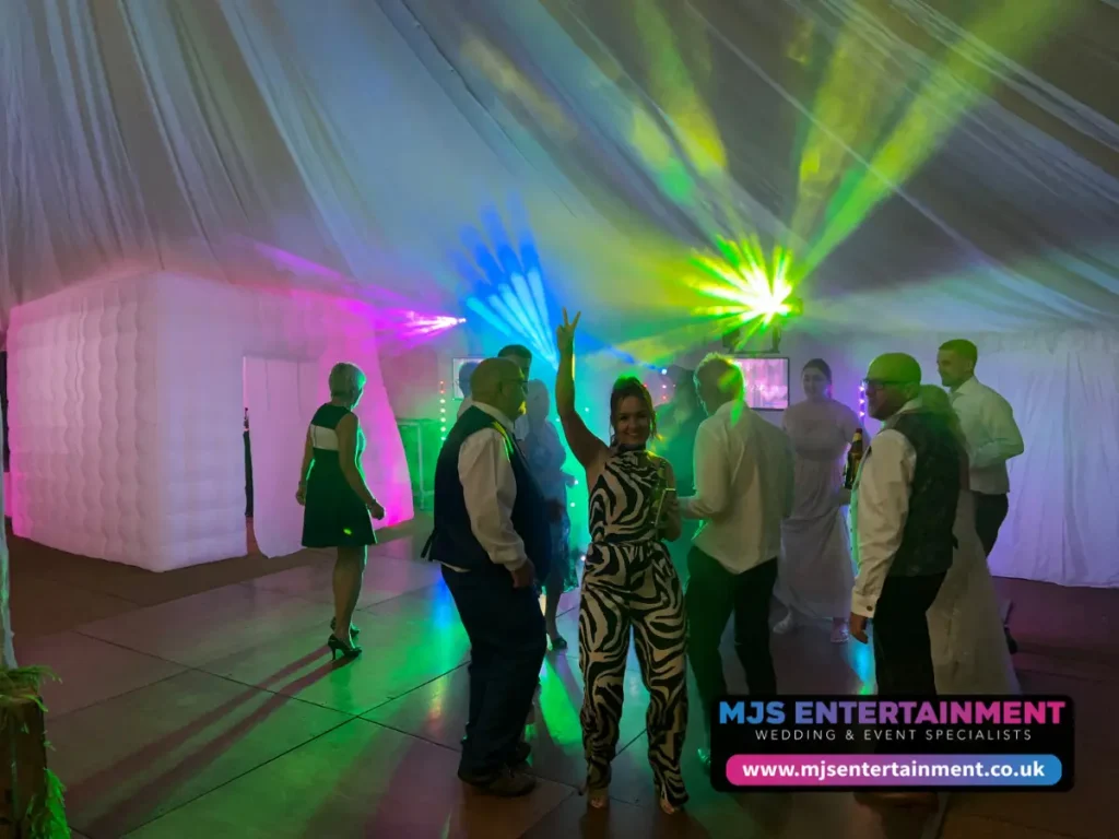 Wedding Party Disco Selfie Cube Photo Booth