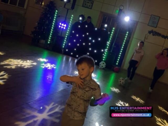 Last night we provided our Silver Kids Party Package for 	Evelyn's 7th and Colbys 9th birthday party.

⭐️ Disco 
⭐️ Glitter Tattoos 
⭐️ Games & Prizes 

*If you are interested in booking us for your kids party or event, take a look at all the packages and hire items we offer on our website below and get a quote…

➡️ www.mjsentertainment.co.uk/kids-party-packages