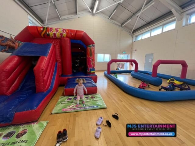 Oscar’s party today was full of excitement with our Bouncy Castle and Didi Car Racetrack! 🎉🎈

Happy birthday Oscar 🎉🥳🎈

🏰 Bouncy Castle Fun 🏰

✨ A bright and spacious inflatable, perfect for jumping and playing.
🛡️ Designed with safety in mind, featuring soft walls and a cushioned floor.
🎯 A great way for kids to stay active while having fun.

🏎️ Didi Car Racetrack 🏎️

🚗 A specially designed track for exciting and interactive racing with our didi cars 
🌀 Easy to ride didi cars that children can steer and race with ease.
🏆 Perfect for friendly competition and lots of laughter.

Looking to add some fun to your kids party?

➡️ www.mjsentertainment.co.uk/kids-party-packages